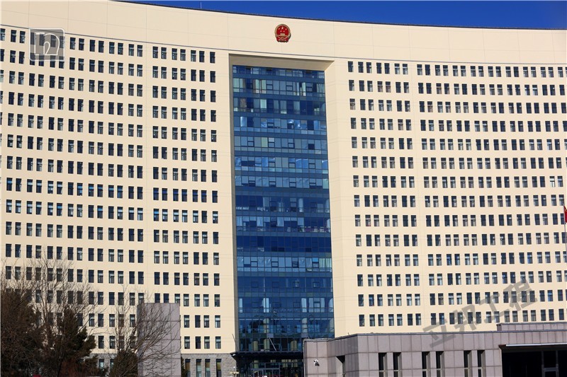 内蒙古自治区党政办公大楼1.jpg