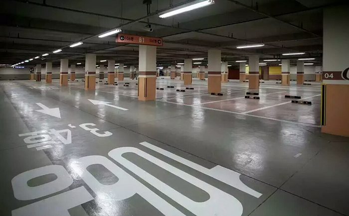 固化地坪地下停车场案例图片.png